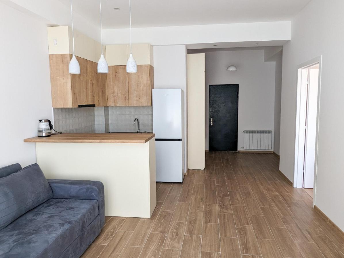 Brand New Apartment In Kutaisi Bagian luar foto